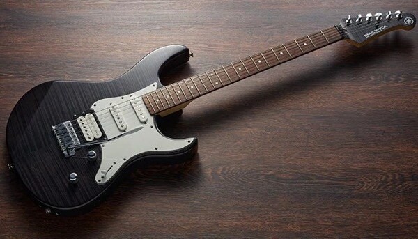 Đàn Guitar Điện của Yamaha với nhiều kích thước khác nhau phù hợp với phong cách hiện đại