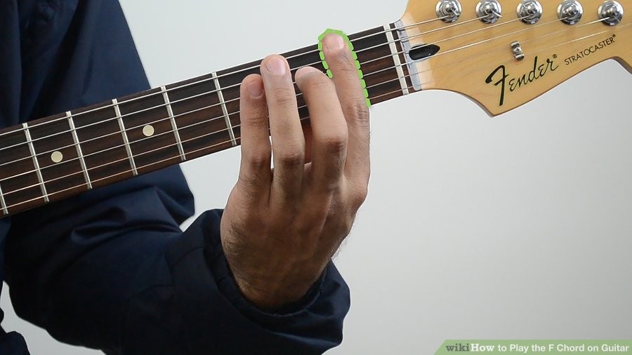Cách chơi hợp âm F trưởng chặn trên guitar